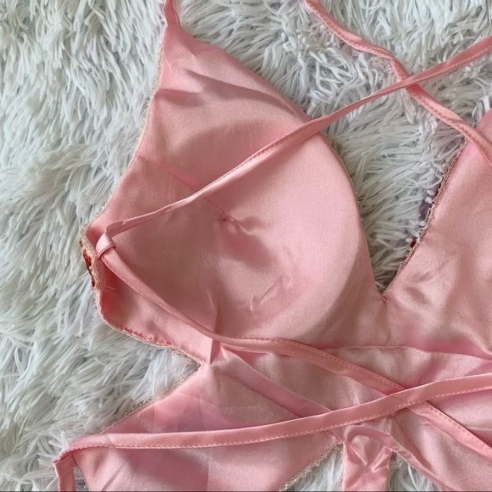 NWT Y2K Butterfly Sequin Pink Crop Top Sexy Cami Self Tie Mariah Carey Backless - Picture 9 of 12